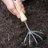 Gardener’s Lifetime 5-Tine Cultivator With Short Handle