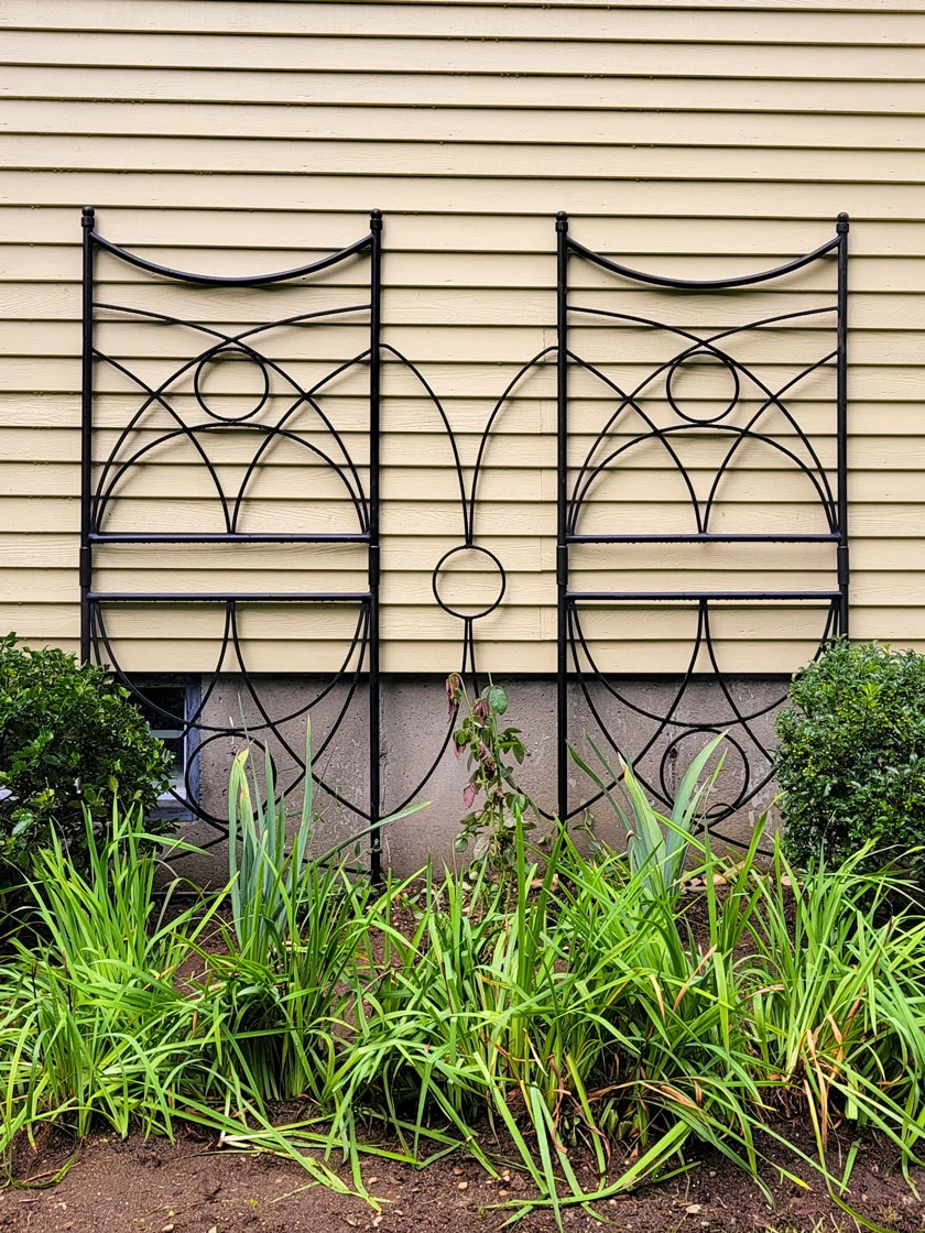 Achla Aurora Trellis Center Link - Image 3