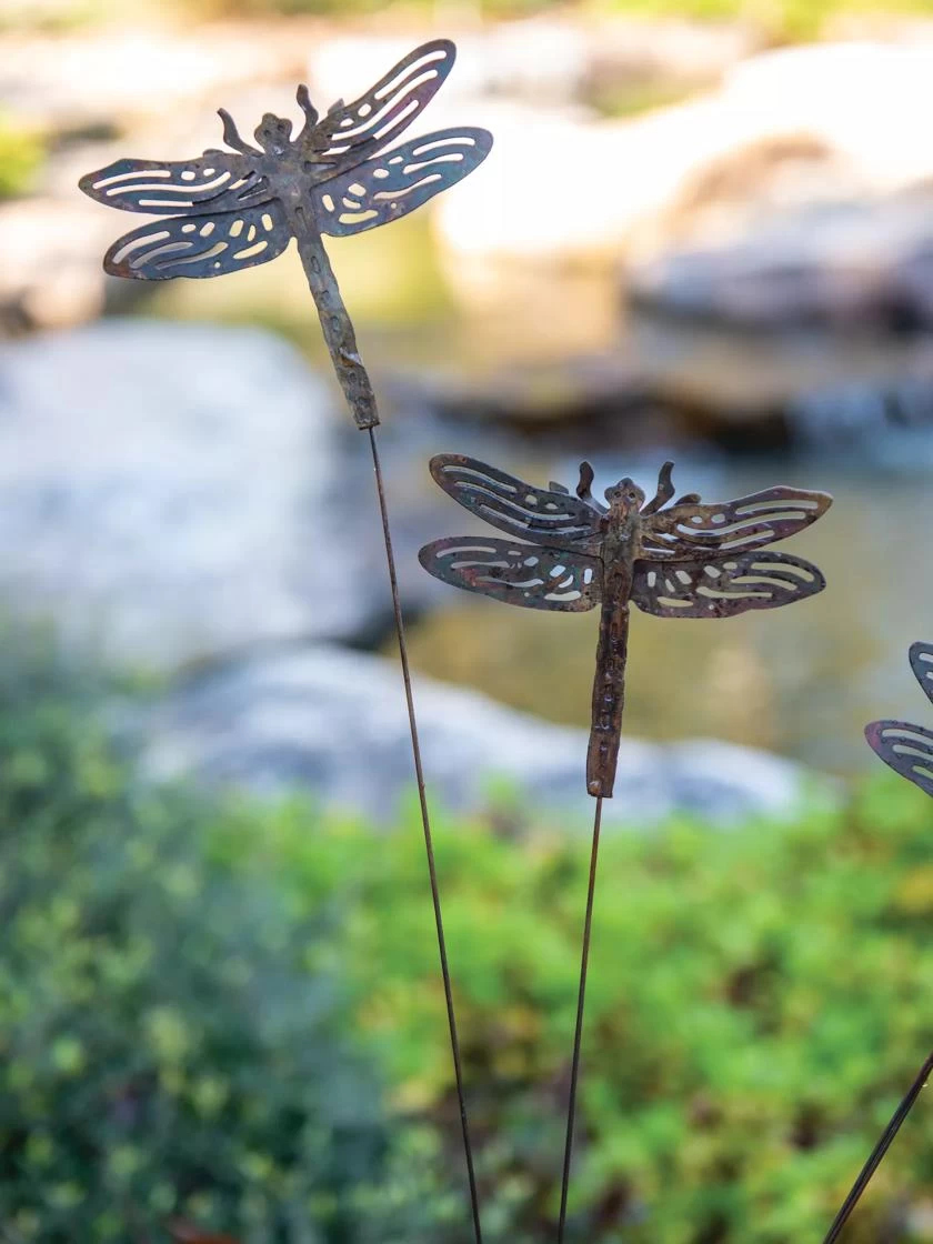 Flutterer Garden Stake - Image 2